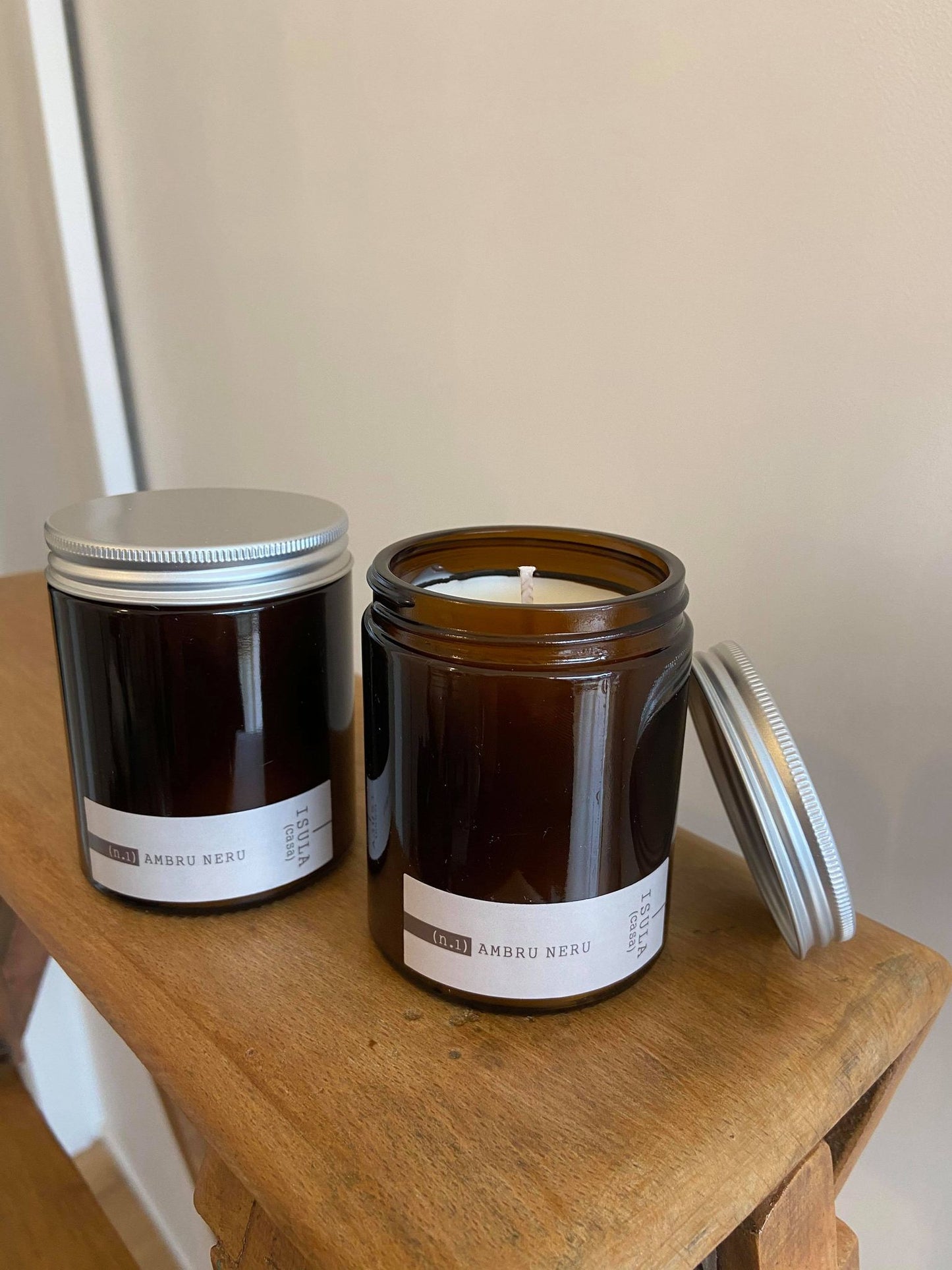 Bougie Isula Ambru Neru - Ambre